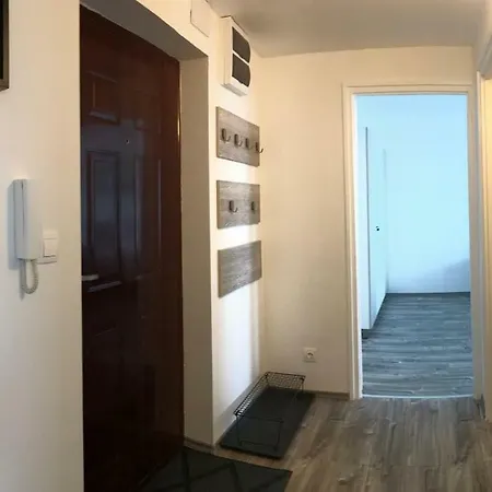 Central Apartments Appartement *